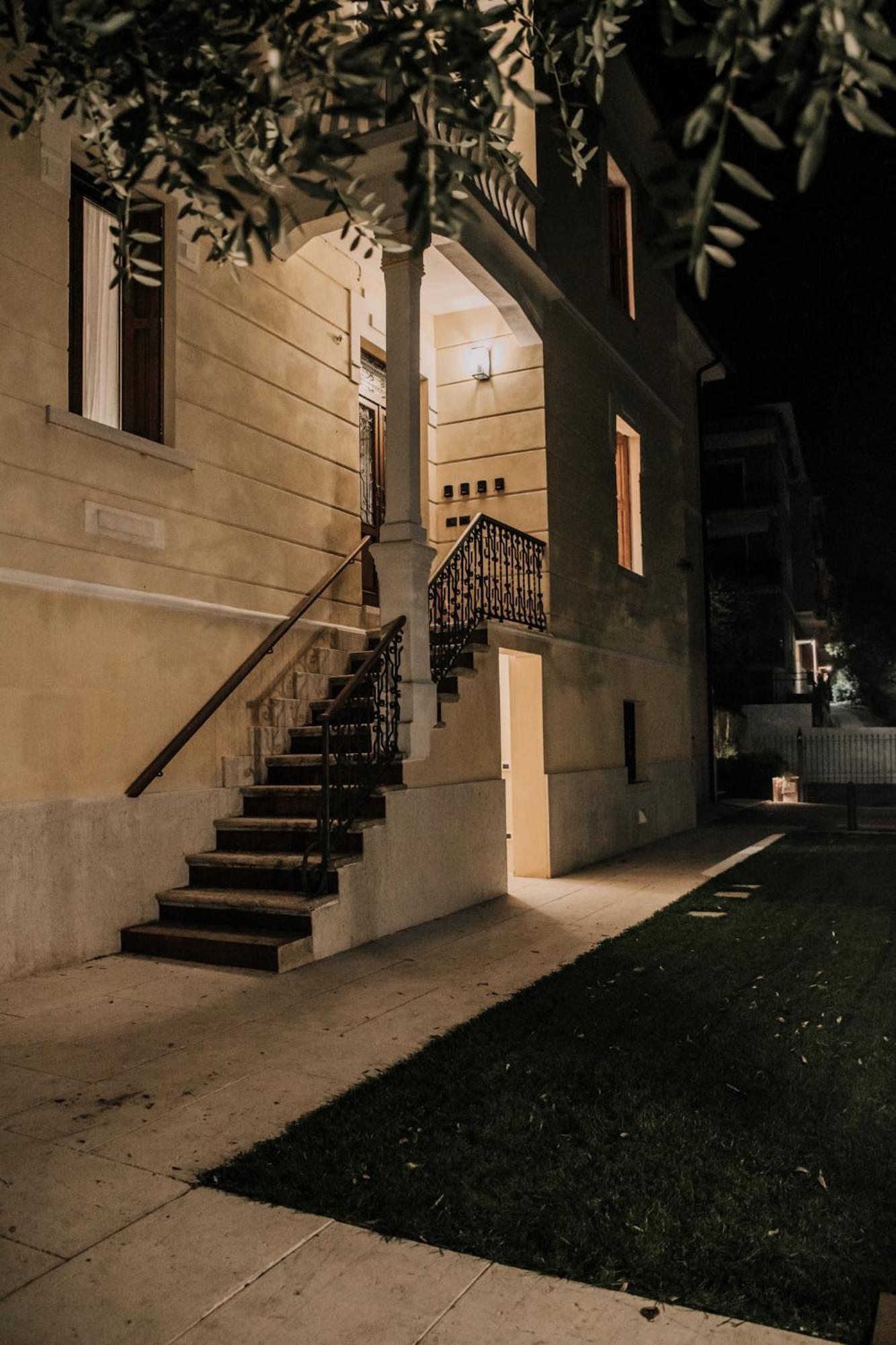 Naboo Verona Luxury Suites Zewnętrze zdjęcie